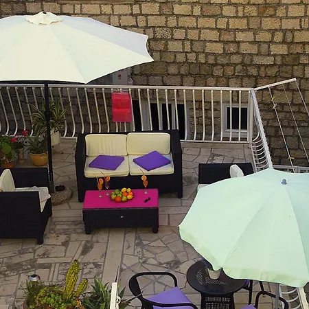 With Parking Space - 12063 Makarska