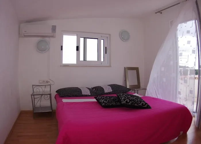 With Parking Space - 12063 * Makarska